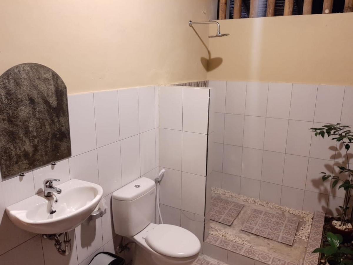 فندق Waroeng سينارو المظهر الخارجي الصورة